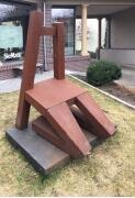 Stuhlskulptur Living Chair für KüchenArt in Potsdam