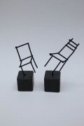 Miniaturstühle aus 2 mm Rundstahl
