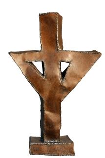 rostige Kreuz Skulptur