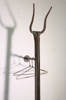 Garderobe Minotaurus, Stahl geschmiedet