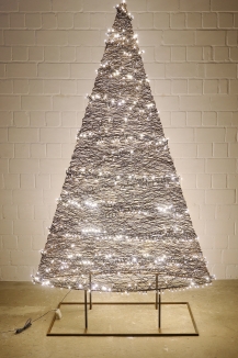 Tannenbaum aus Draht für die Handwerkskammer Hannover