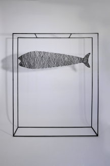 Fisch aus 2 mm Stahl Draht im Rahmen aus 12 mm Vierkantstahl