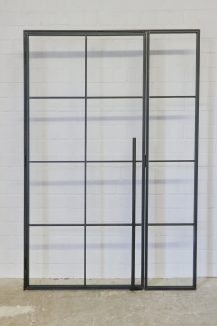 Tür im Industrie Loft Look