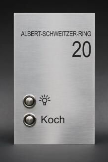 Klingelschild mit Lichttaster und Laserbeschriftung