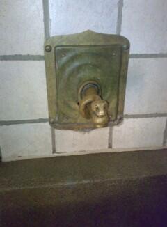 WC im Sambesi im Zoo Hannover