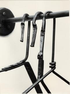 Kleiderbügel - Stahl geschmiedet