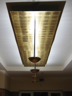 lange Decken Leuchte für das Restaurant Alfried in Essen