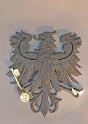 Vergoldung Wappen Rathaus Beelitz
