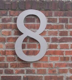 riesige Hausnummer mit 60 cm Höhe aus Edelstahl