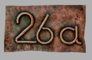 Hausnummer 26 A aus Kupfer mit Ihrer Hausnummer