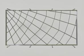 Spinnennetz Gitter aus massivem Edelstahl