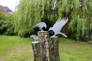 Vogelskulpturen für 3 Baumstümpfe