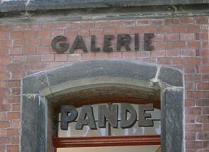 Außenwerbung "Galerie Pande"