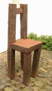 Stuhl Skulptur aus rostigem Stahlblech geschweißt