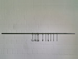 Garderobenstange mit 2 Halterungen