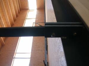Treppe und Geländer aus gelasertem Stahl für den neuen Showroom der Fa. Klimmt in Hildesheim