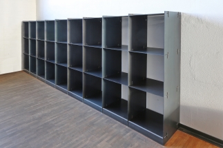 Highboard als Steckregale aus 3 mm Zunderstahl