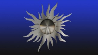 Dreidimensionale Sonne aus Edelstahl mit LED hinterleuchtet