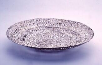 Schalenskulptur aus Silber