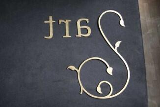 Muster Ornament, von der Rückseite mit Schlagmetall vergoldet