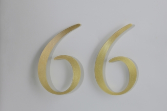 Hausnummer aus Tombak