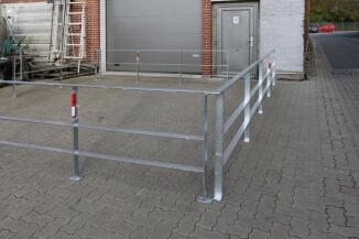 Flachstahlgeländer 60x12 mm feuerverzinkt