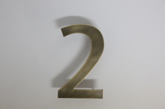 Hausnummer aus CuZn15 - Tombak
