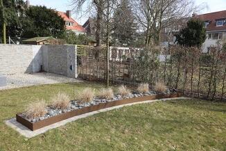 Corten Stahl Beeteinfassung für den Garten und die Terrrasse