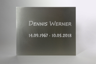 Edelstahl Schild gelasert