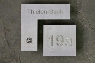 gefrästes Klingelschild aus Edelstahl