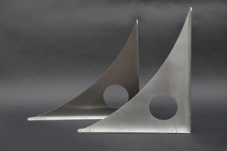 Edelstahl Konsolen für eine Mamorplatte