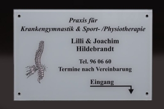 Werbetafel für eine Praxis