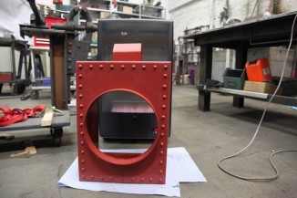 25.1.10 Die riesige Lampe wird fertig und die Achsen sind da