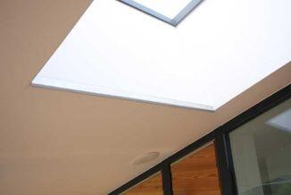 Kantenschutz aus feuerverzinktem Stahl