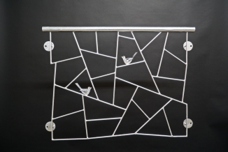 Franz. Balkon mit Schmitzstruktur mit gelaserten Vögeln