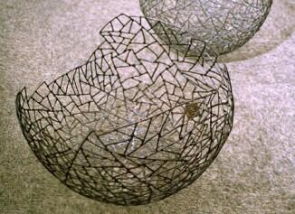 Schale aus Draht