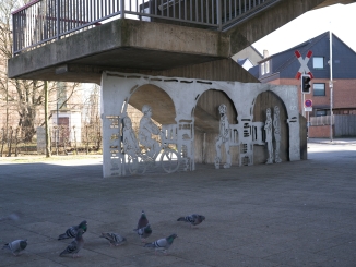 Nach einiger Zeit im Freien haben die Skulpturen eine Patina bekommen