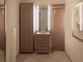 Umarbeitung einer seriell hergestellten Garderobe