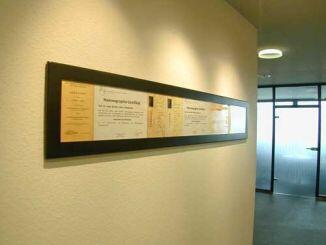 Genial einfach - einfach genial: Bilder Rahmen aus Stahl und Glas für Urkunden