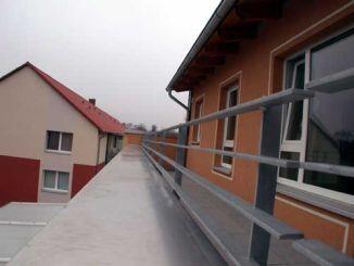 Balkongeländer für die Baugenossenschaft Wiederaufbau, Stahl verzinkt