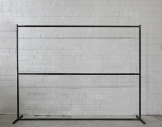 Garderobe aus Stahlrohr