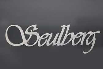 Edelstahl Schriftzug