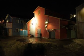 Beleuchtungsprobe im Yukon Bay im Zoo Hannover