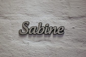 Schriftzug Sabine, Aluminium