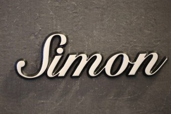 Schriftzug Simon aus Alu