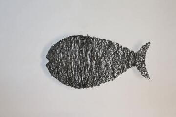 Fisch aus 2 mm Eisen Draht gewickelt und geschweißt