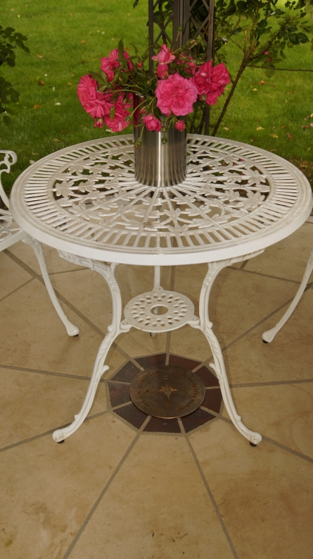 Bodenrosette aus Tombak