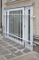 weiß lackiertes Fenstergitter aus Flachstahl 40 x 10 mm - stabiler Einbruchschutz