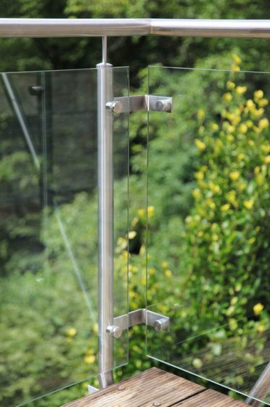 Balkongeländer Glas Edelstahl
