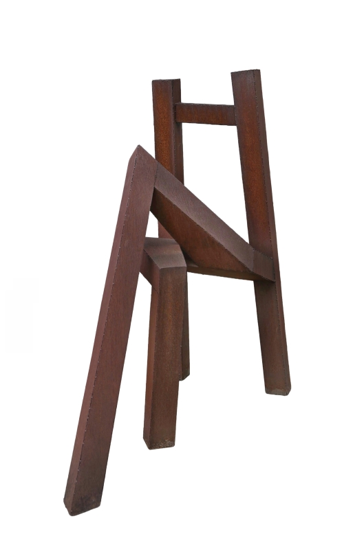Living Chair - Beine übereinander geschlagen